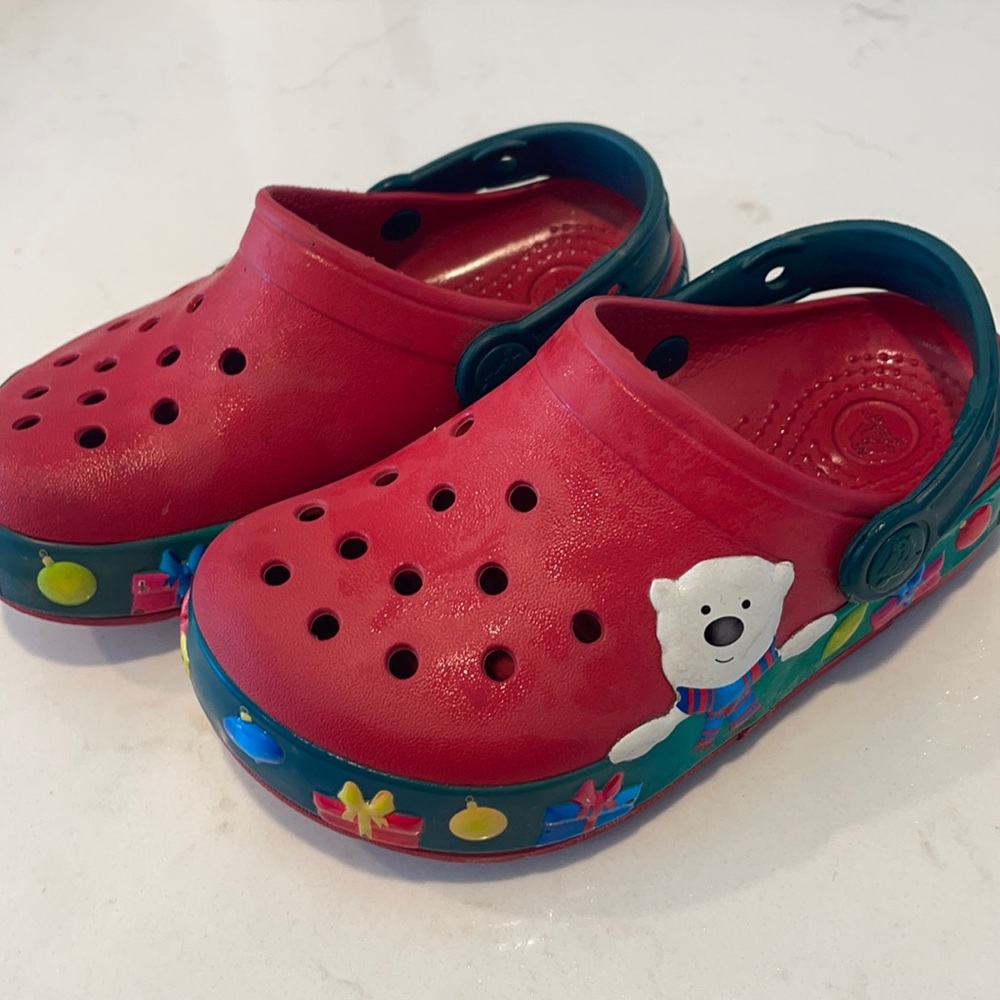 Christmas light up crocs in red! Super rare.